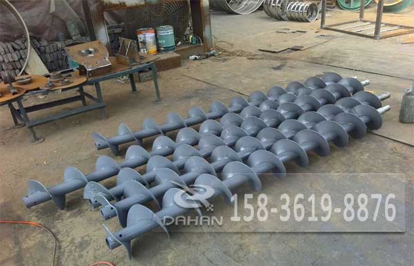 水（shuǐ）泥螺（luó）旋輸送機